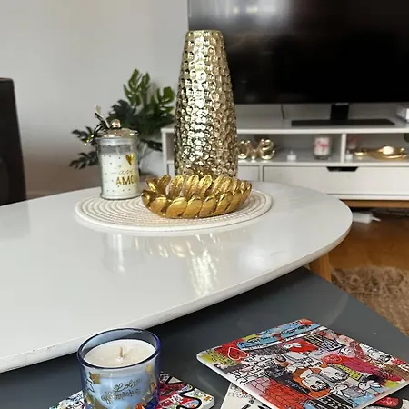 Appartement Cosy Proximite Gare De Cloud *