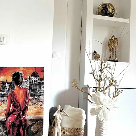 Cosy Proximite Gare De Cloud Apartment